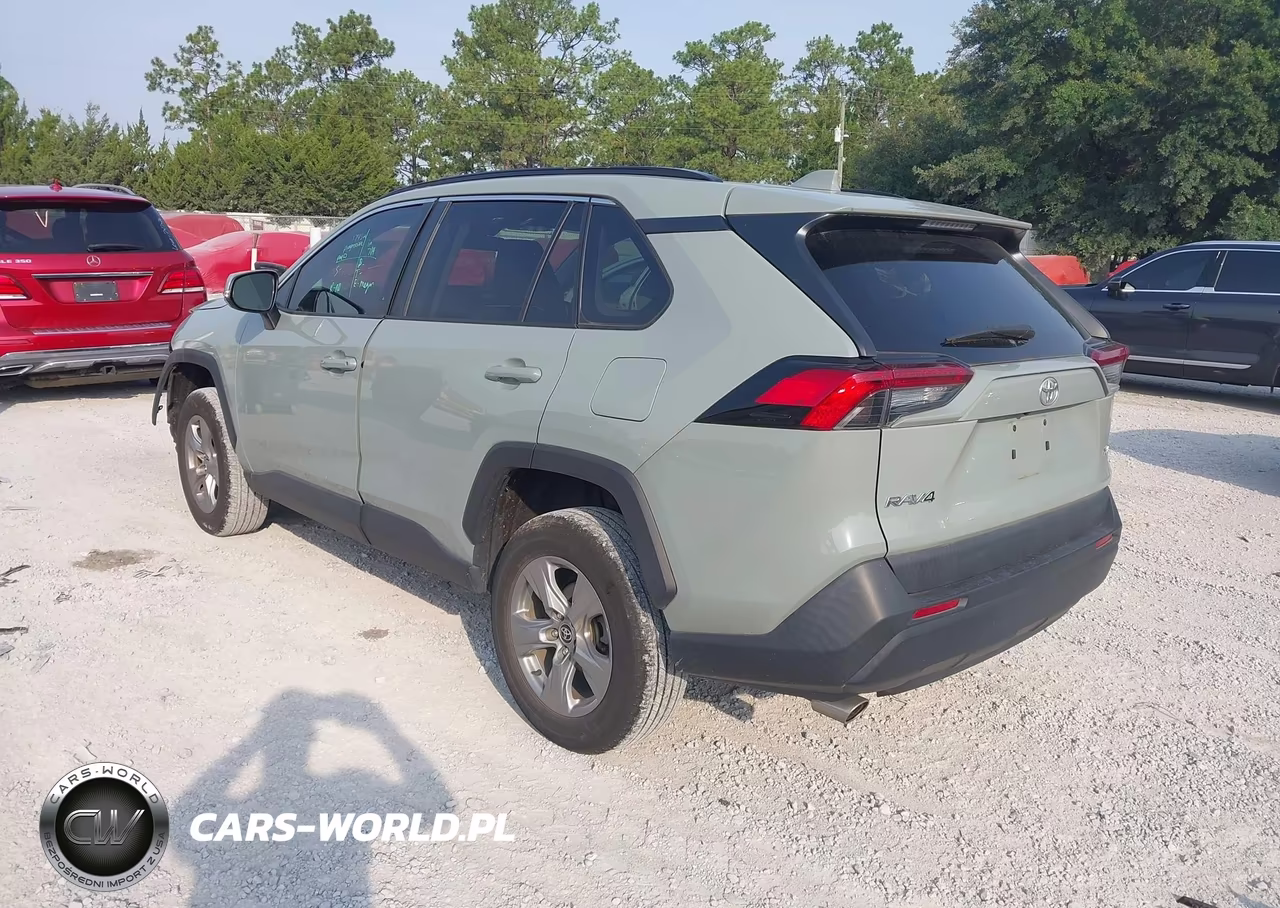 2022 Toyota Rav4 Xle VIN:2T3W1RFV1NW219809 - 3