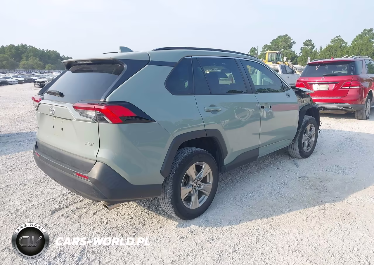 2022 Toyota Rav4 Xle VIN:2T3W1RFV1NW219809 - 4
