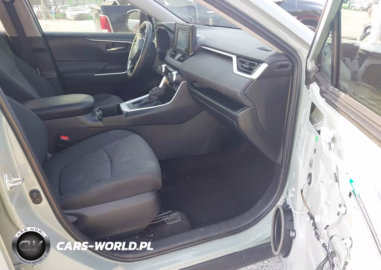 2022 Toyota Rav4 Xle VIN:2T3W1RFV1NW219809 - 5