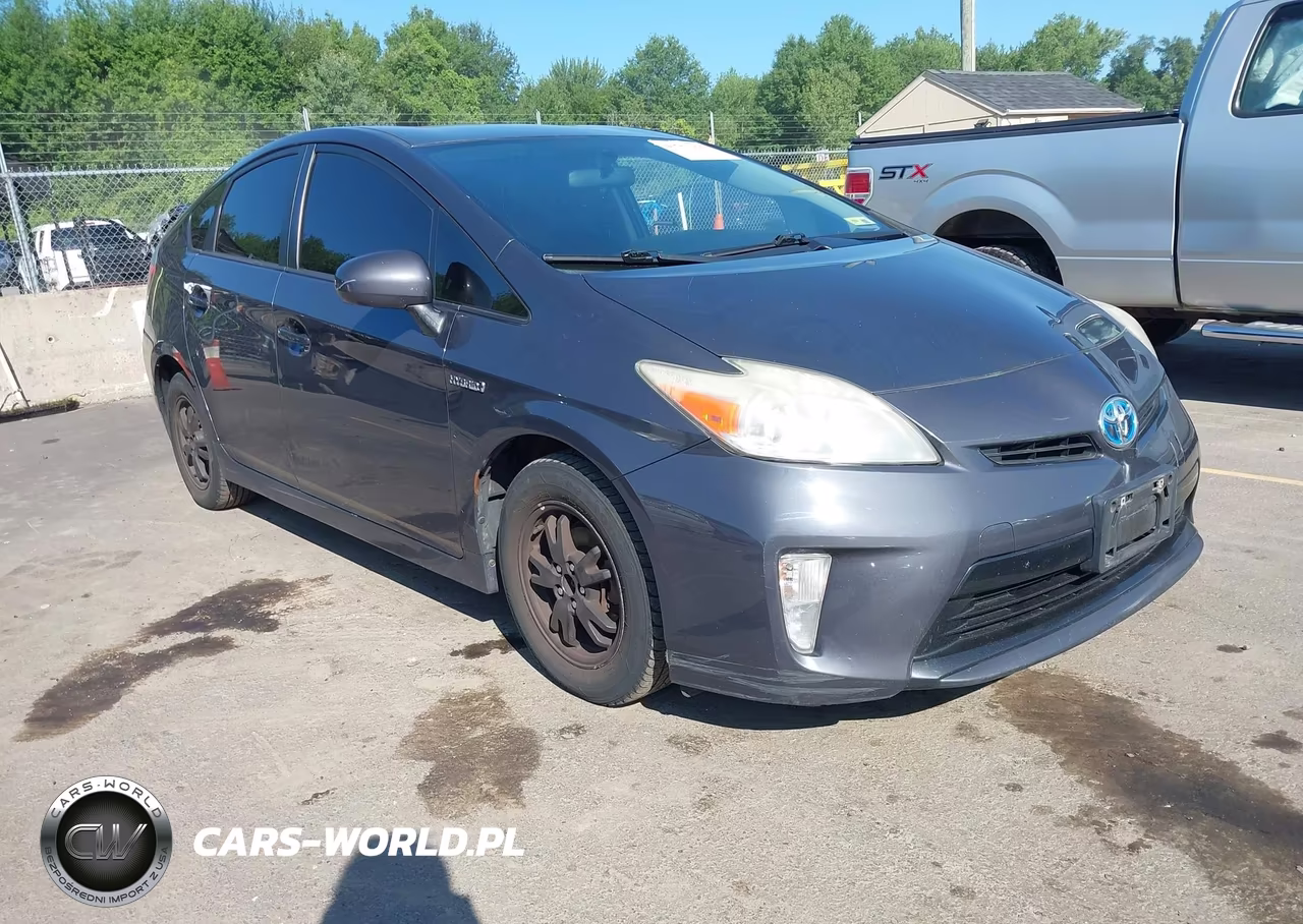 2012 Toyota Prius Three VIN:JTDKN3DU8C5508197 - 1