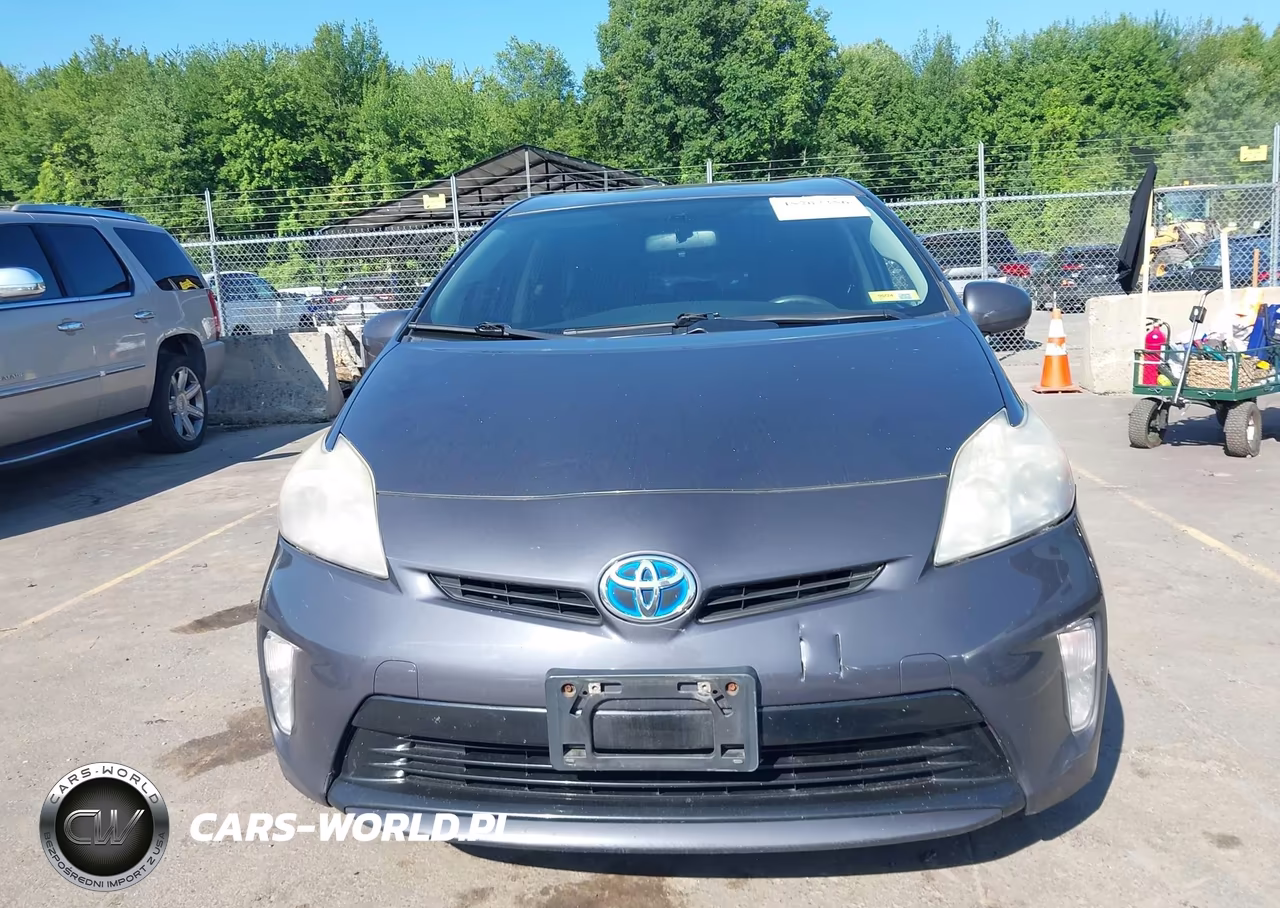 2012 Toyota Prius Three VIN:JTDKN3DU8C5508197 - 12
