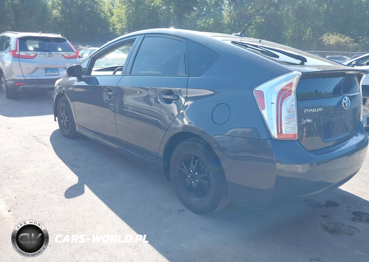 2012 Toyota Prius Three VIN:JTDKN3DU8C5508197 - 3