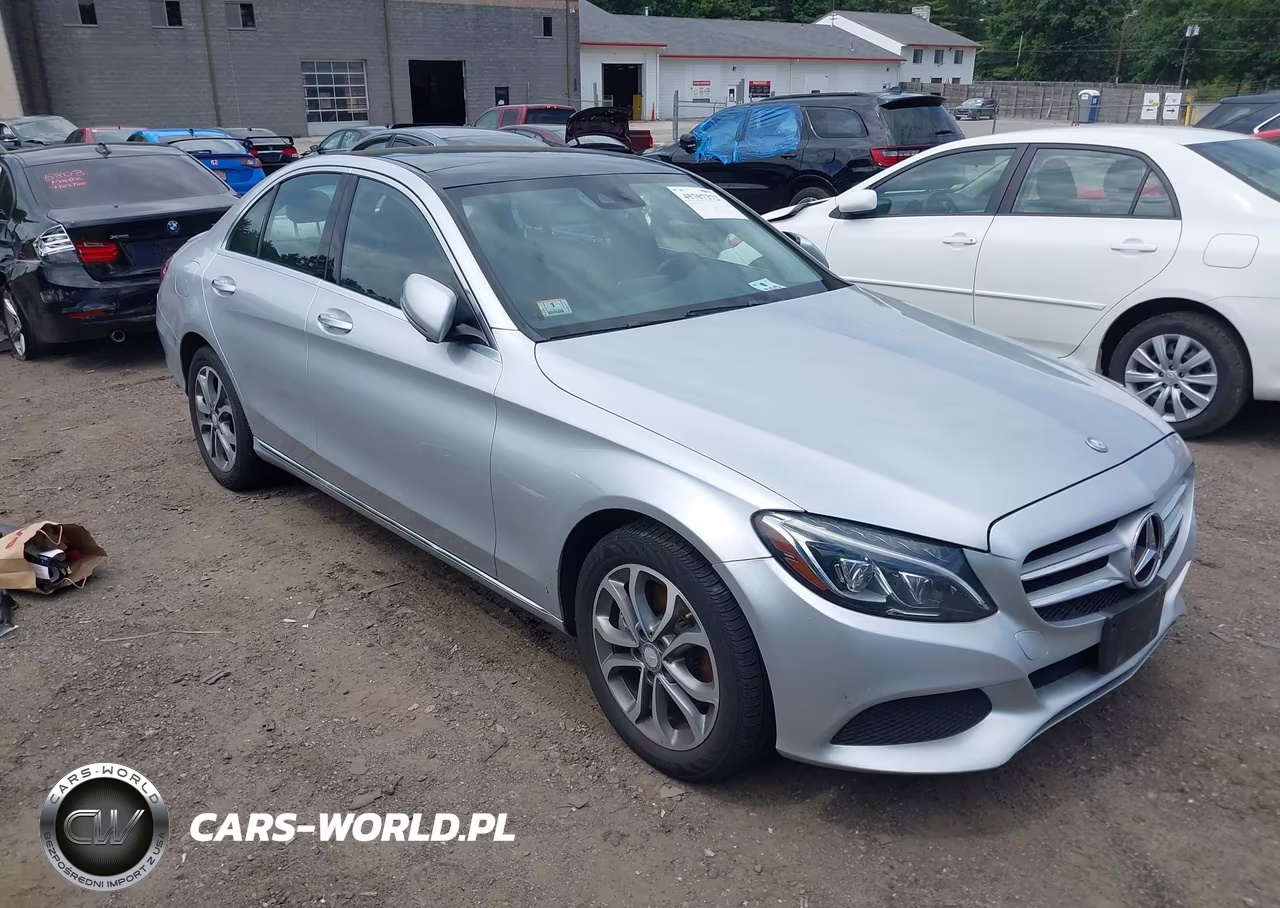 2016 Mercedes-Benz C 300 4Matic – zdjęcie 1 z 16