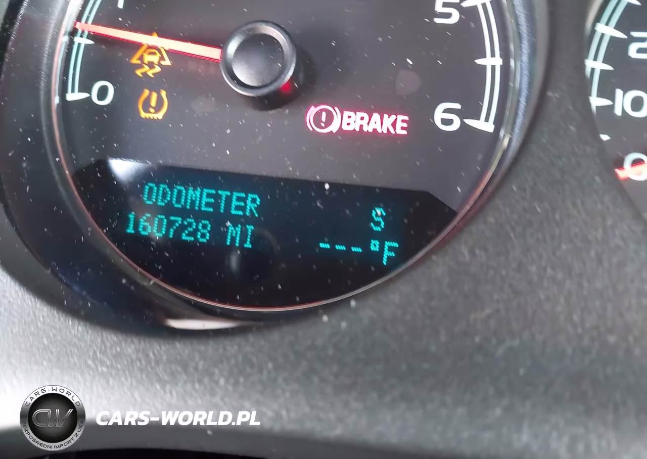 2010 GMC Yukon Denali VIN:1GKUKEEF8AR275686 - 15