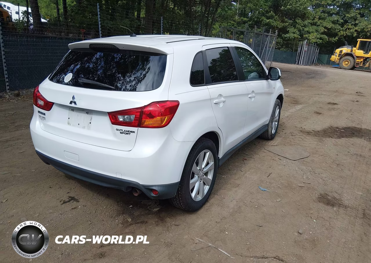 2013 Mitsubishi Outlander Sport Es VIN:4A4AR3AU8DE006241 - 4