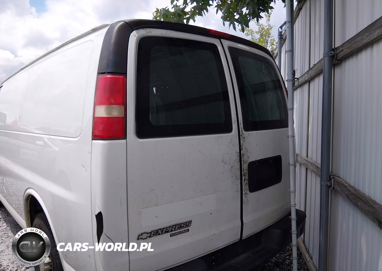 2016 Chevrolet Express 2500 Work Van VIN:1GCWGAFF1G1189835 - 16