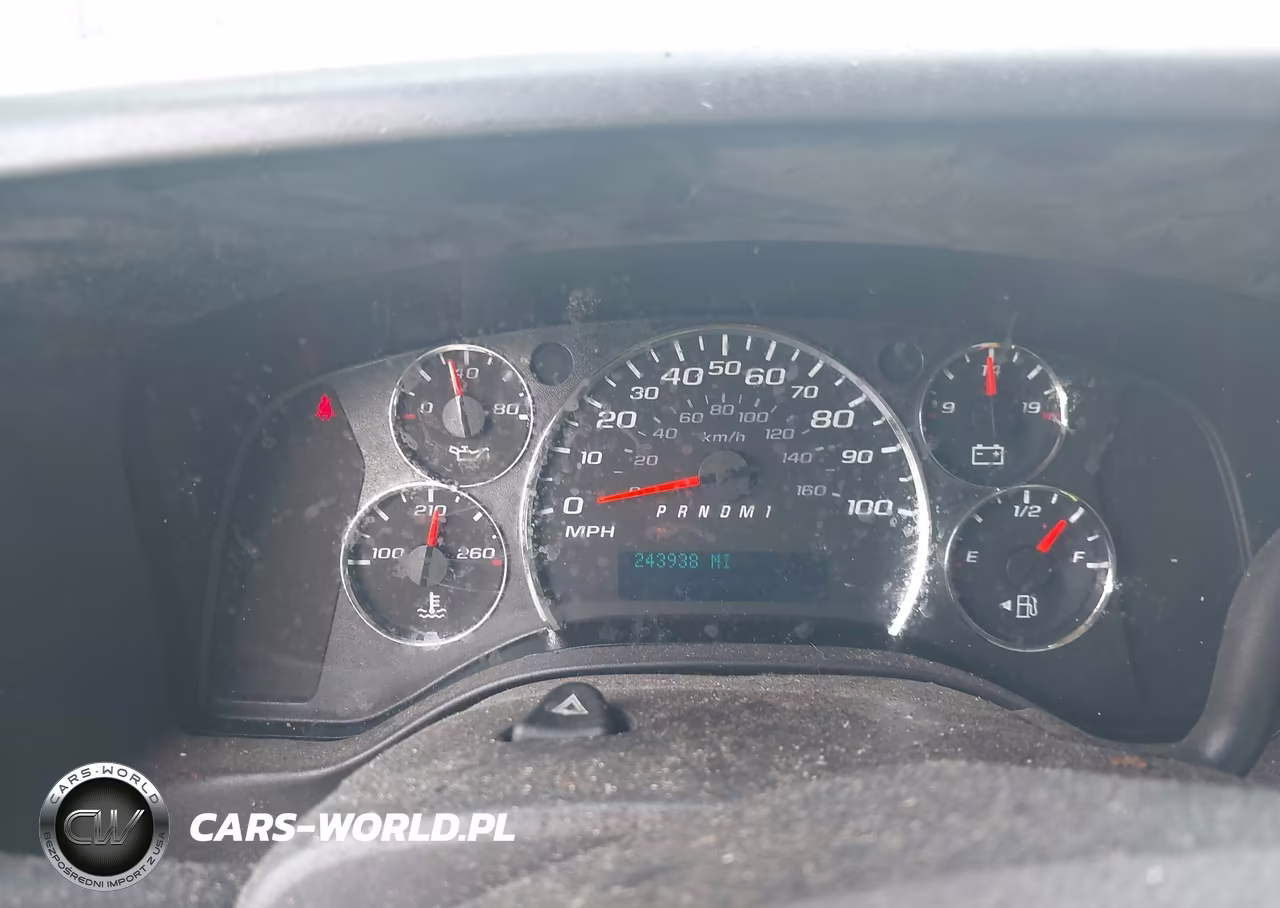 2016 Chevrolet Express 2500 Work Van VIN:1GCWGAFF1G1189835 - 7