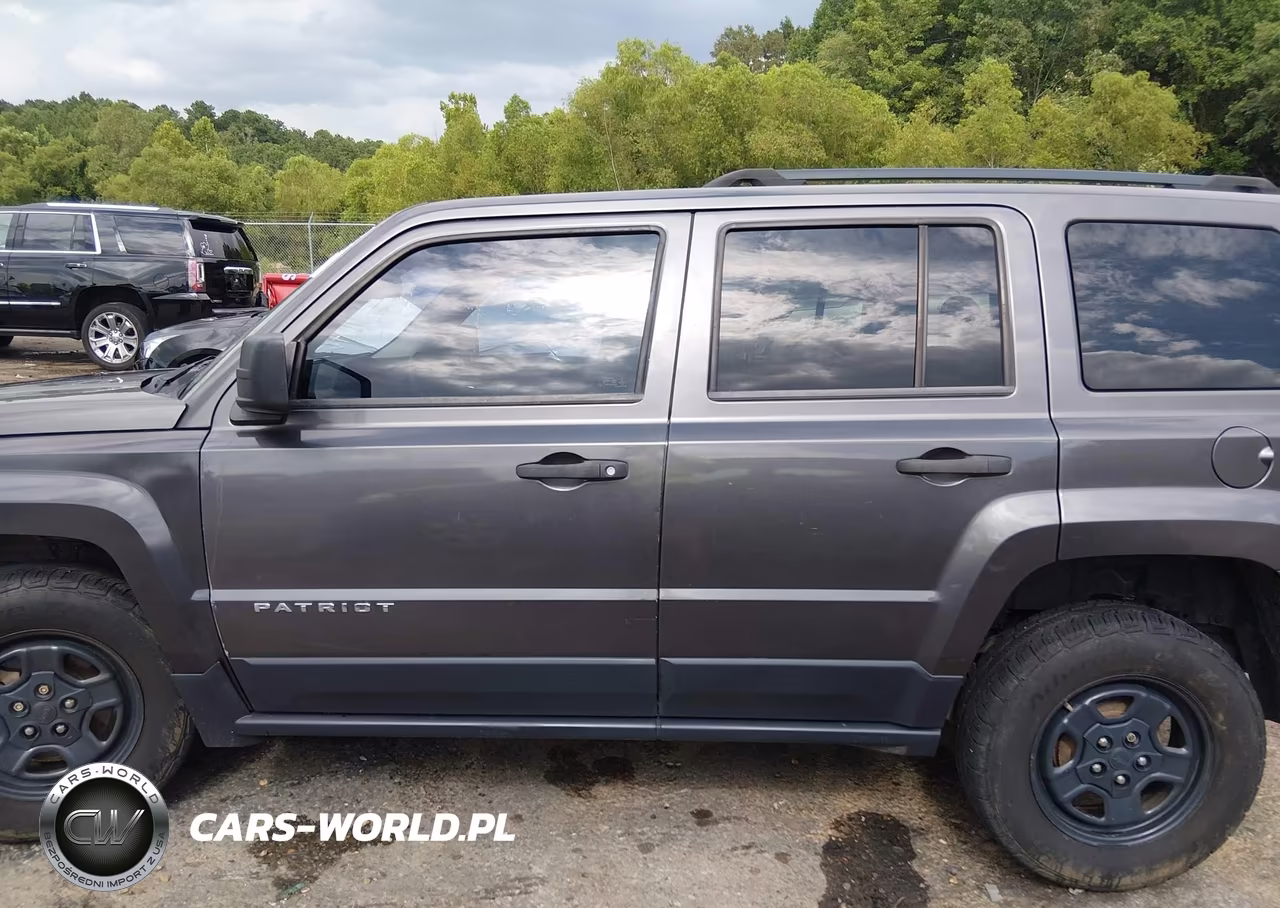 2016 Jeep Patriot Sport VIN:1C4NJPBA2GD589508 - 14