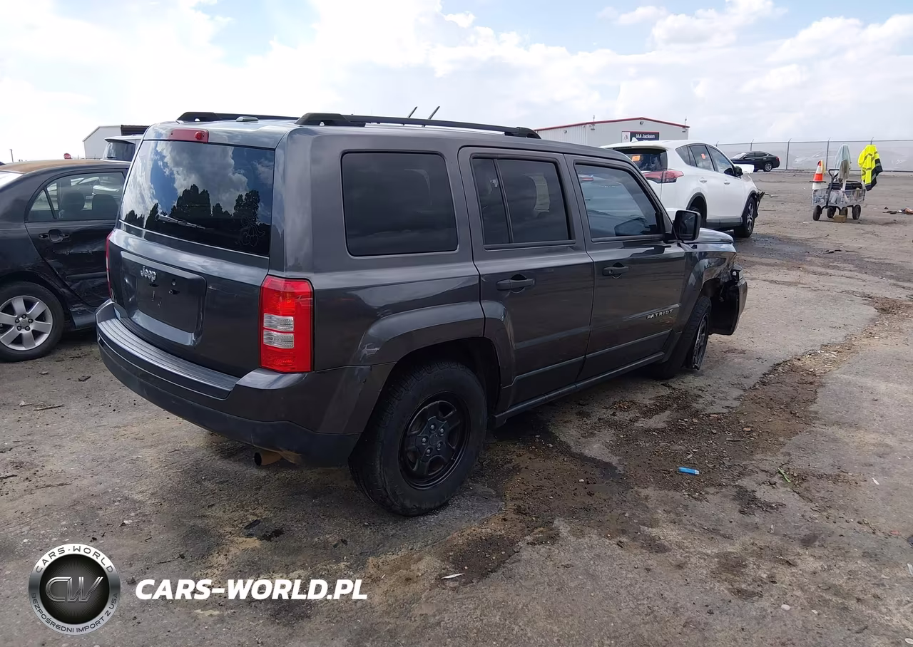 2016 Jeep Patriot Sport VIN:1C4NJPBA2GD589508 - 4
