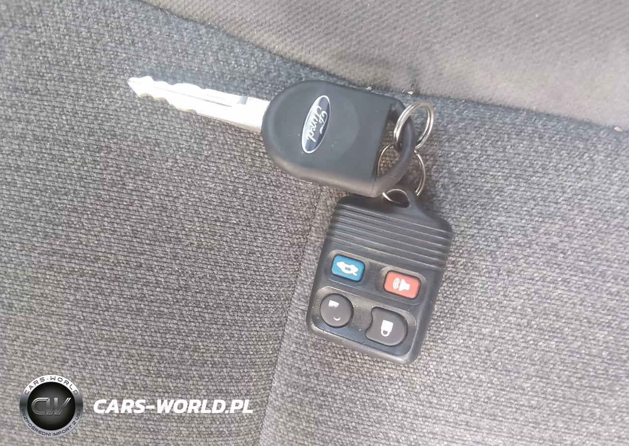 2002 Ford Taurus Ses Deluxe-Ses Standard VIN:1FAFP55U62G168594 - 11