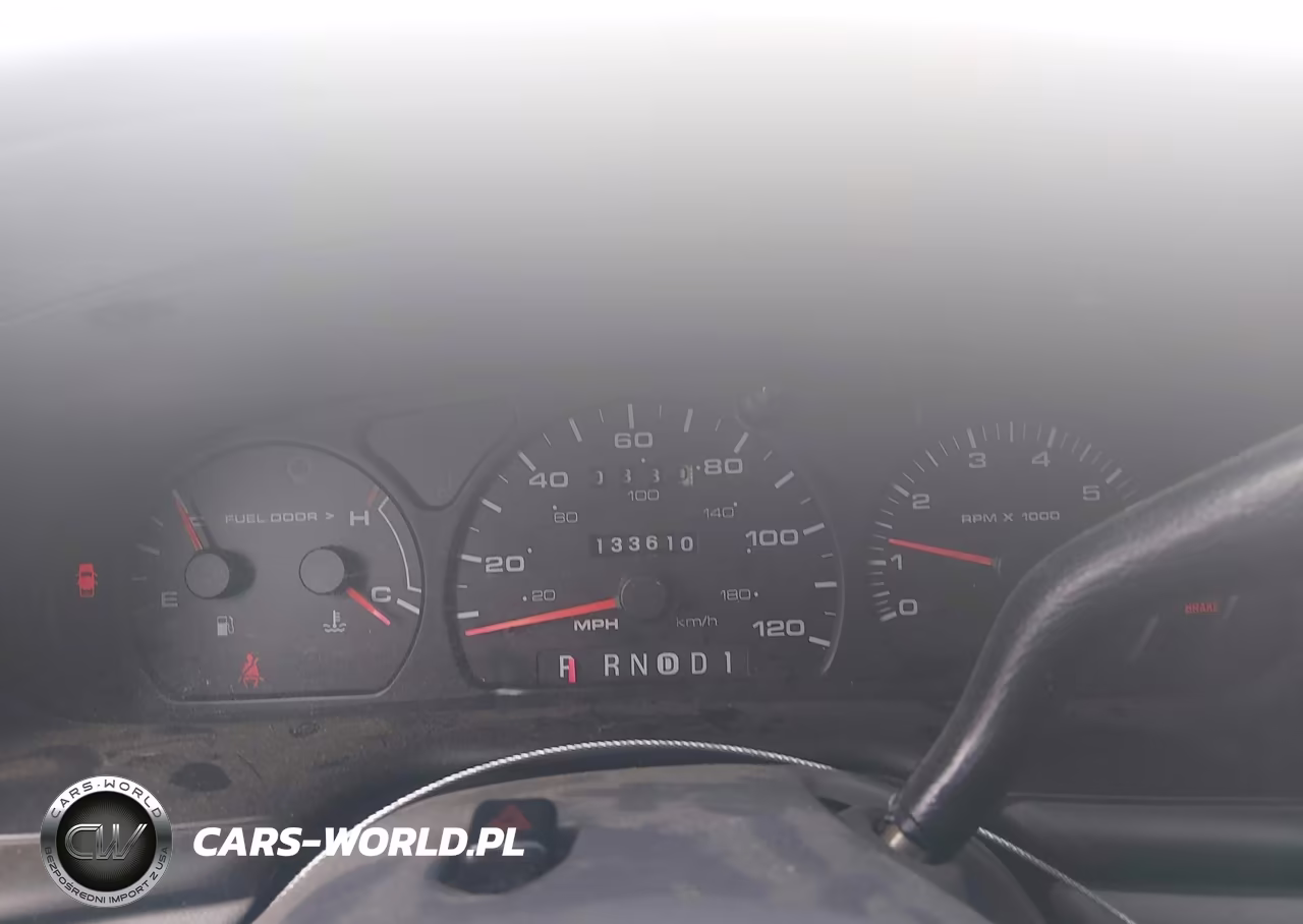 2002 Ford Taurus Ses Deluxe-Ses Standard VIN:1FAFP55U62G168594 - 7