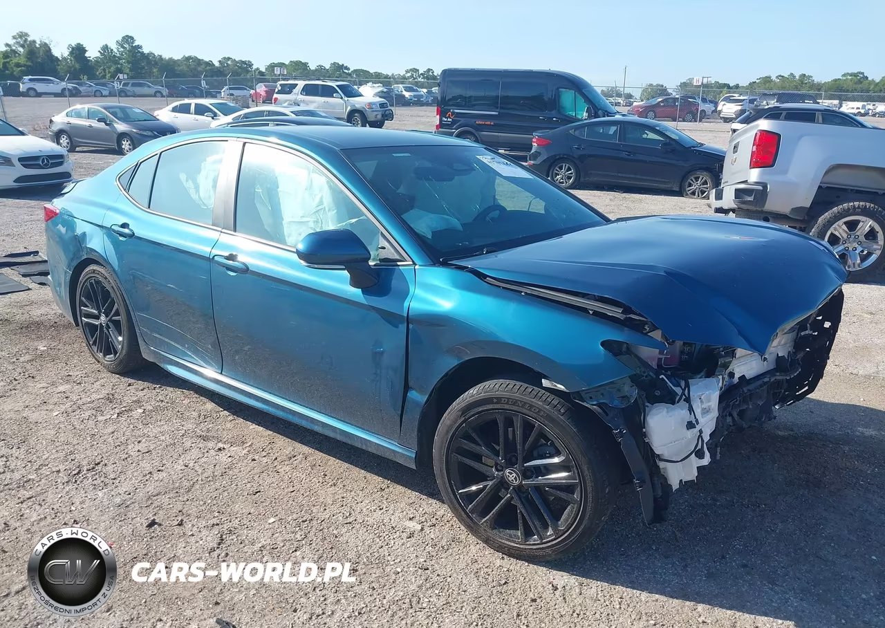 2025 Toyota Camry Se – zdjęcie 1 z 16