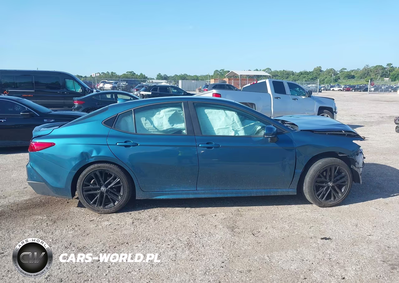 2025 Toyota Camry Se VIN:4T1DAACK5SU016400 - 13