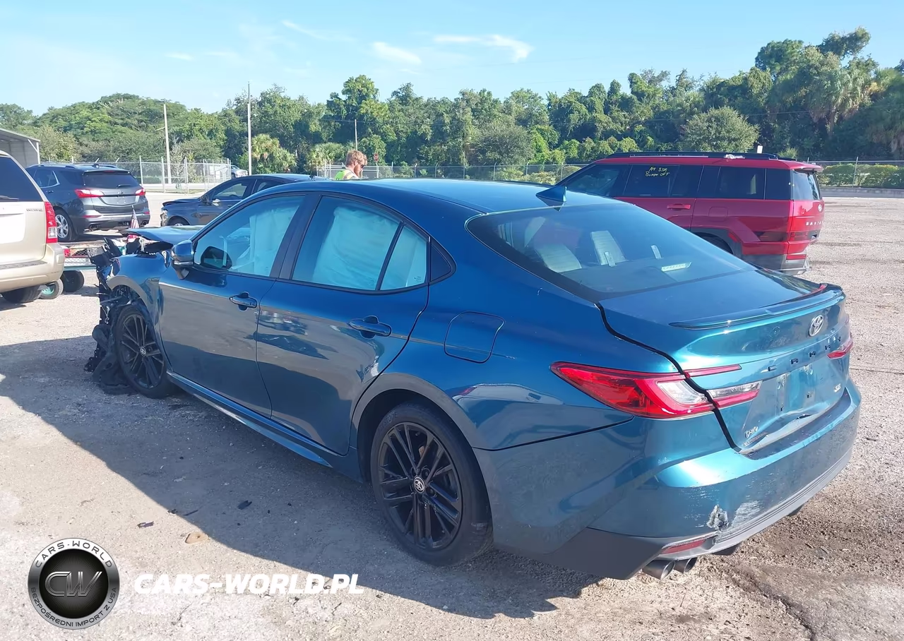 2025 Toyota Camry Se VIN:4T1DAACK5SU016400 - 3