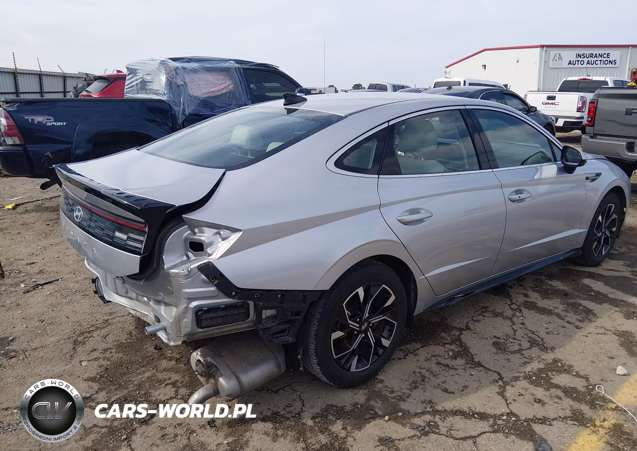 2025 Hyundai Sonata Sel VIN:KMHL64JA2SA503399 - 4