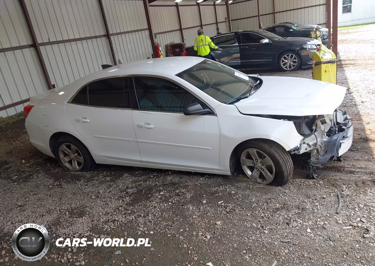 2015 Chevrolet Malibu Ls VIN:1G11B5SL7FF298127 - 14