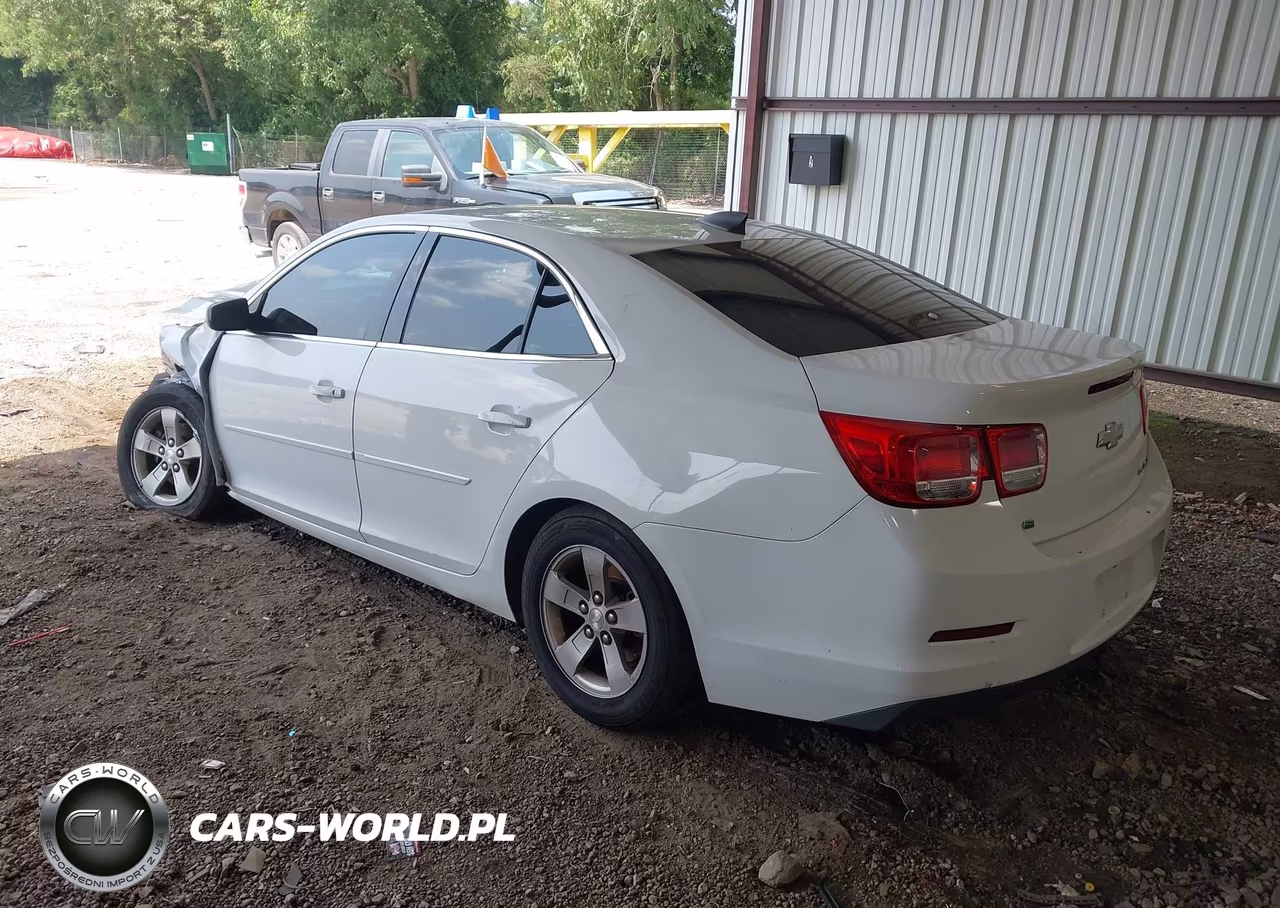 2015 Chevrolet Malibu Ls VIN:1G11B5SL7FF298127 - 3