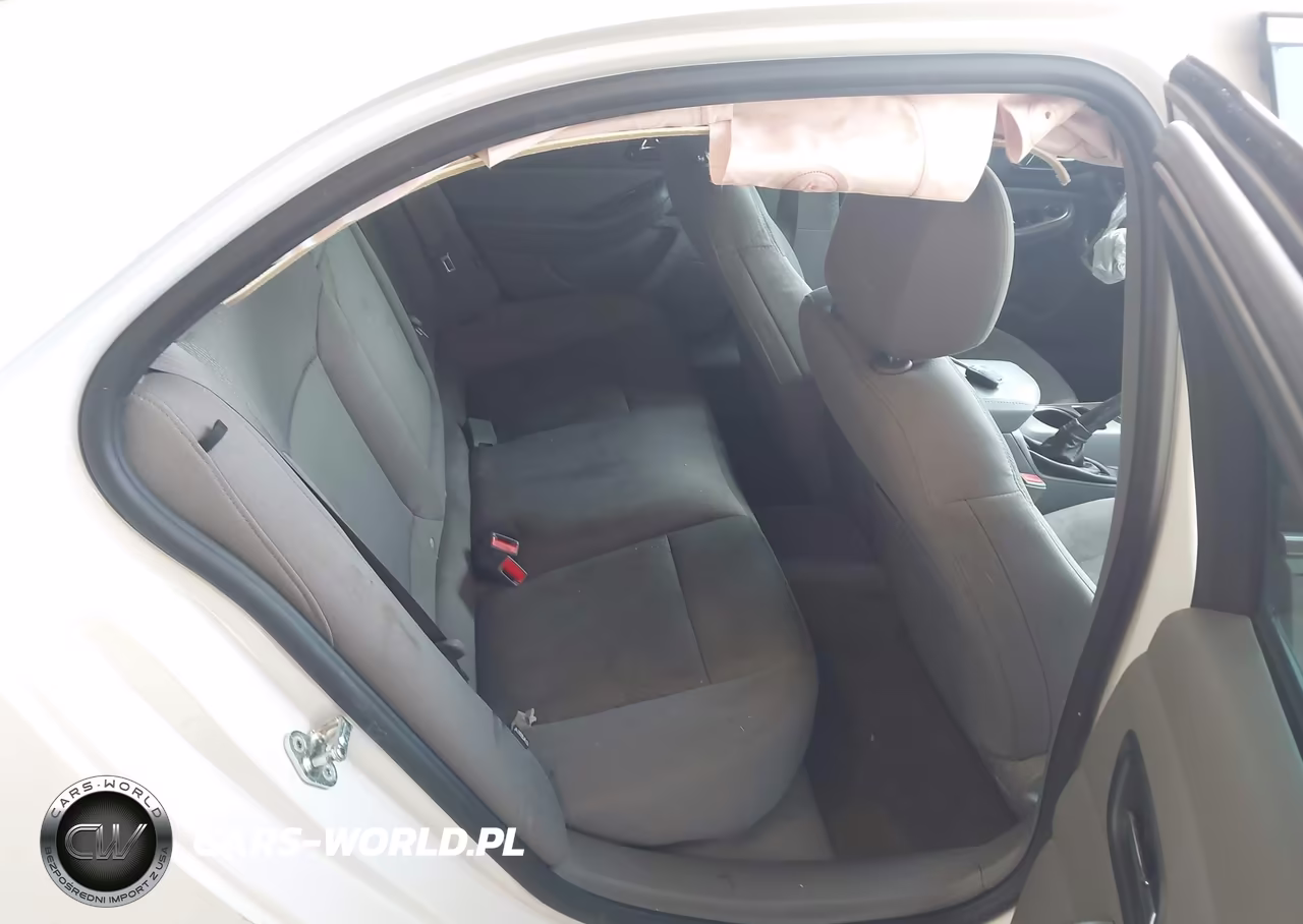 2015 Chevrolet Malibu Ls VIN:1G11B5SL7FF298127 - 8