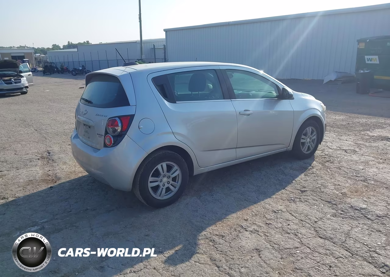 2015 Chevrolet Sonic Lt Auto VIN:1G1JC6SH1F4203913 - 4