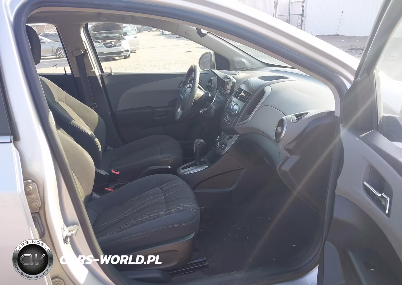 2015 Chevrolet Sonic Lt Auto VIN:1G1JC6SH1F4203913 - 5