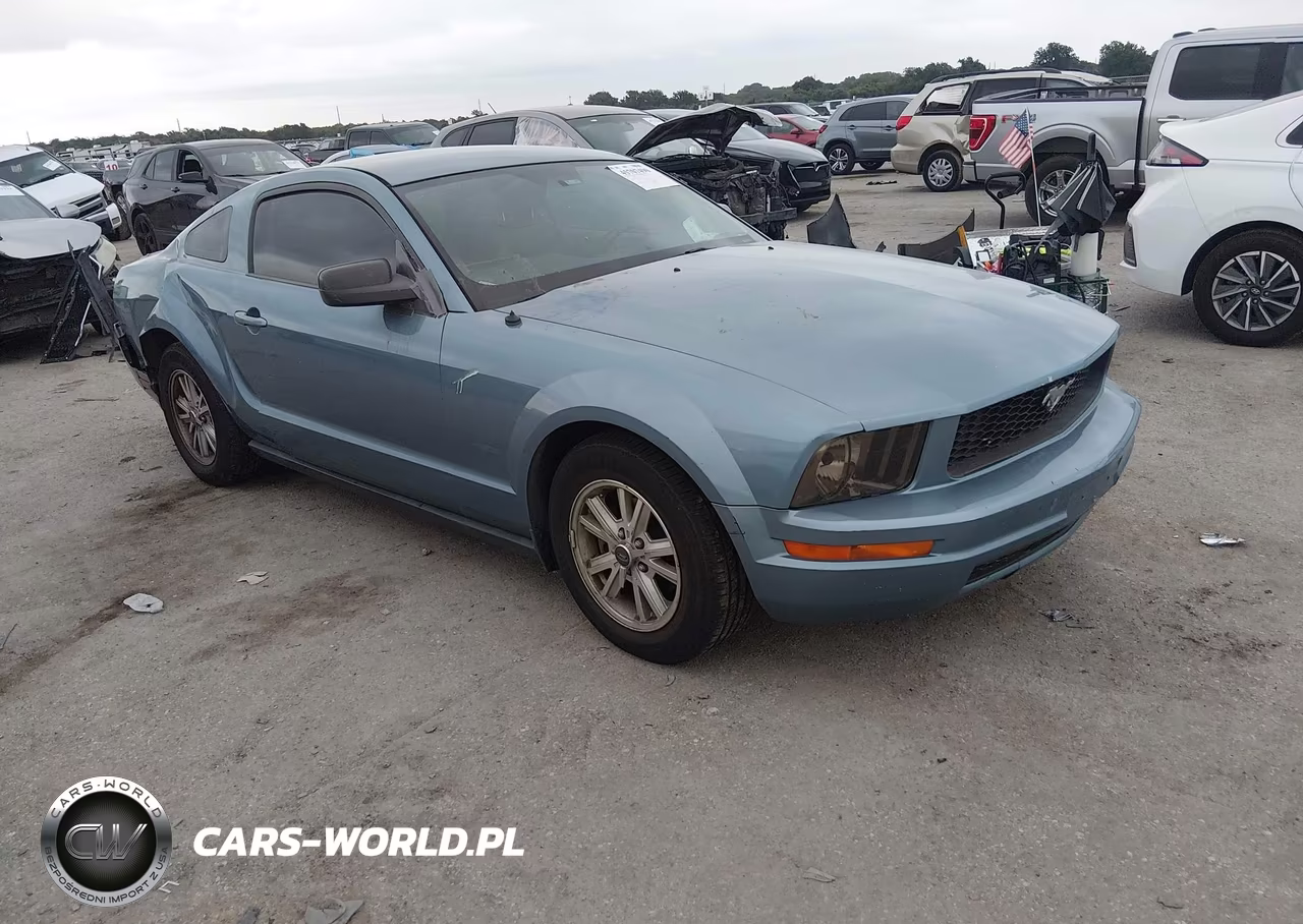 2006 Ford Mustang V6
