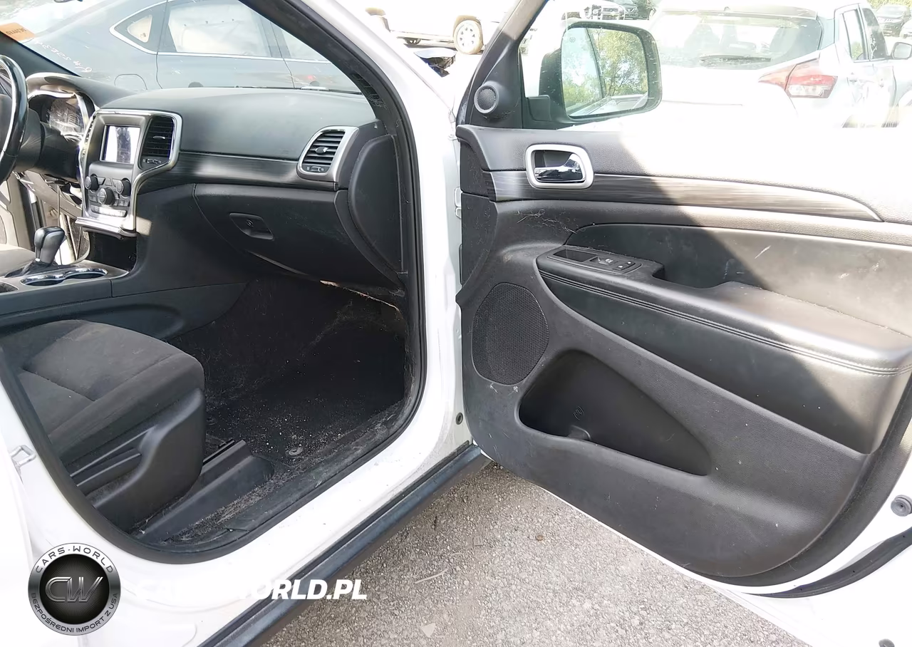 2020 Jeep Grand Cherokee Laredo E 4X2 VIN:1C4RJEAG1LC219789 - 5