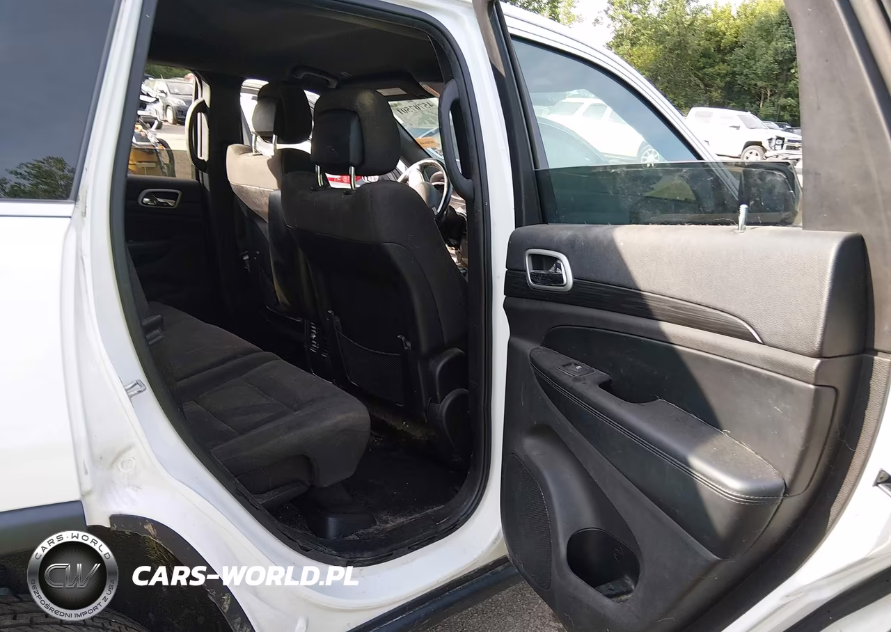 2020 Jeep Grand Cherokee Laredo E 4X2 VIN:1C4RJEAG1LC219789 - 8