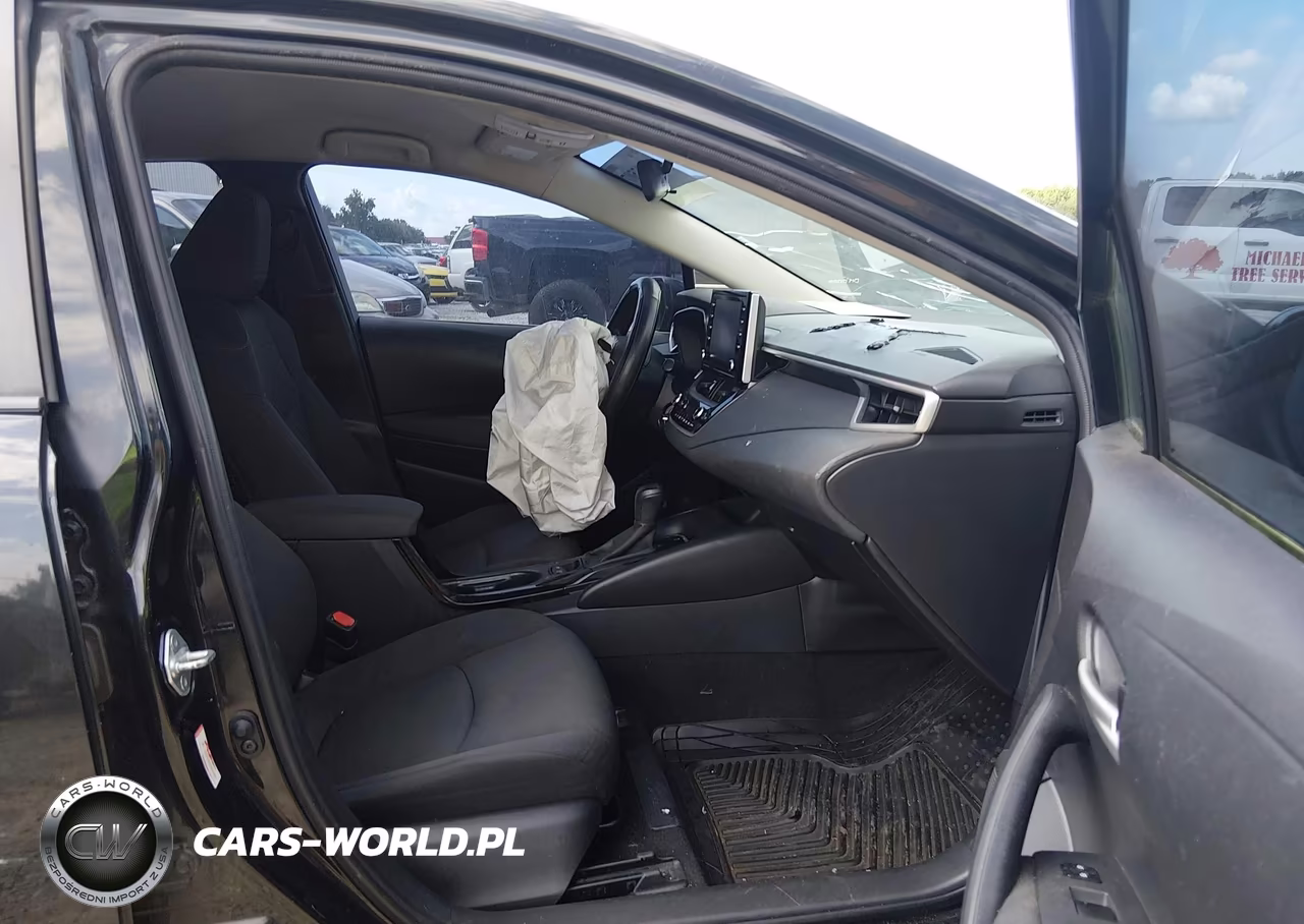 2020 Toyota Corolla Le VIN:JTDEPRAE1LJ045432 - 5