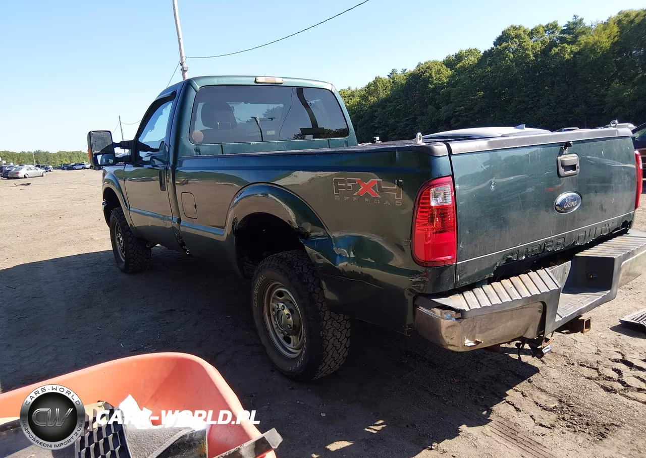 2011 Ford F-250 Xl VIN:1FTBF2B67BEA54003 - 3