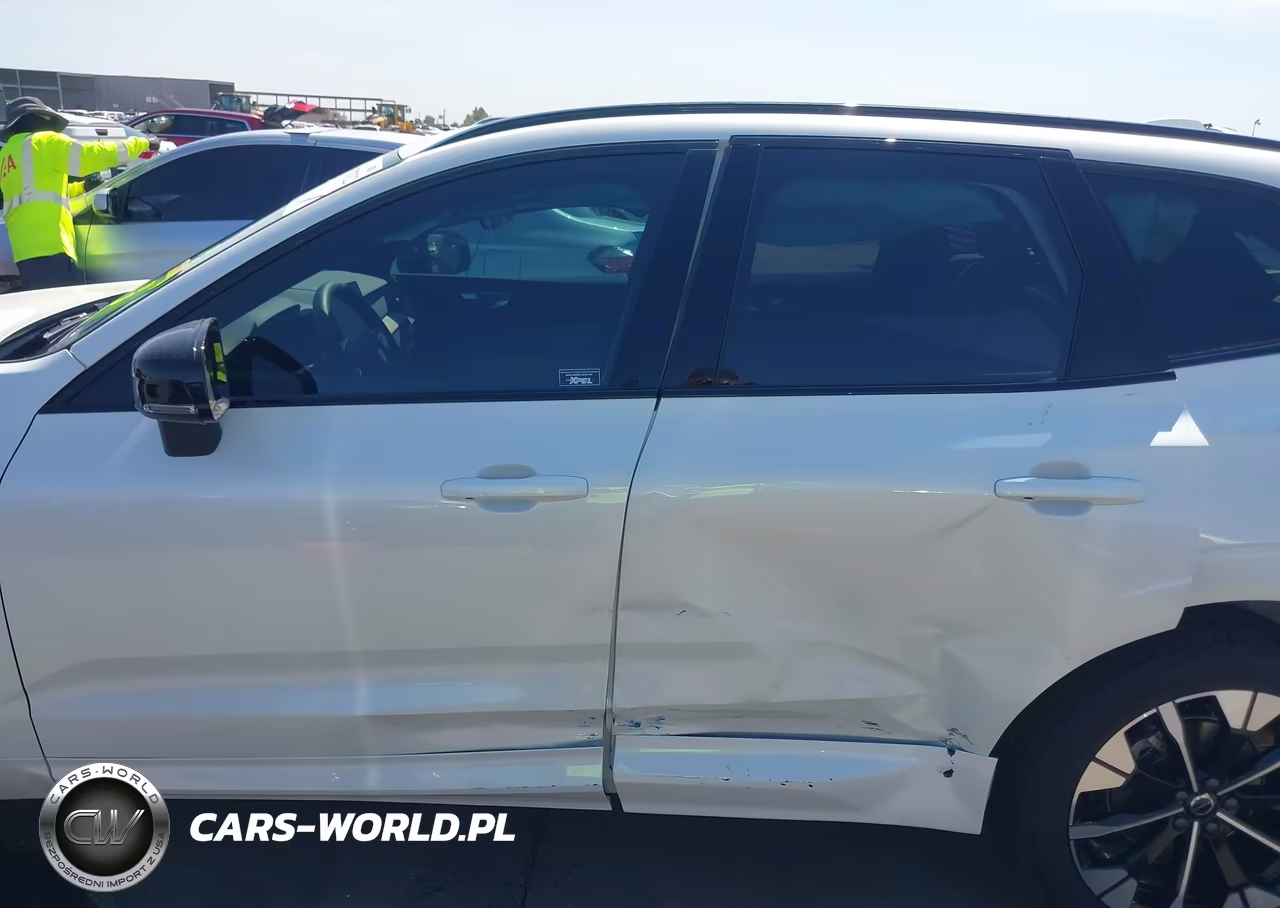 2026 Volvo Xc60 B5 Plus VIN:YV4M12RC3T1426803 - 14