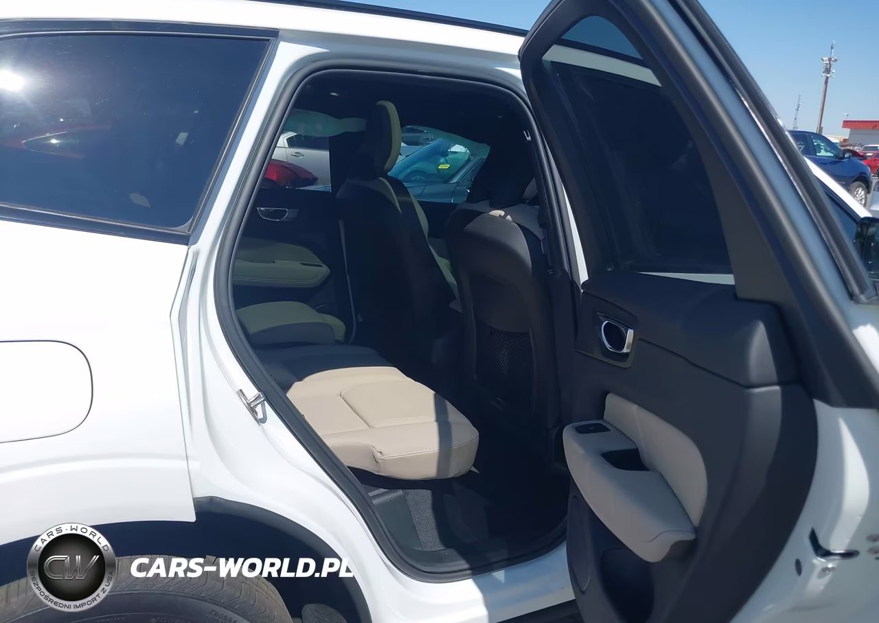 2026 Volvo Xc60 B5 Plus VIN:YV4M12RC3T1426803 - 8