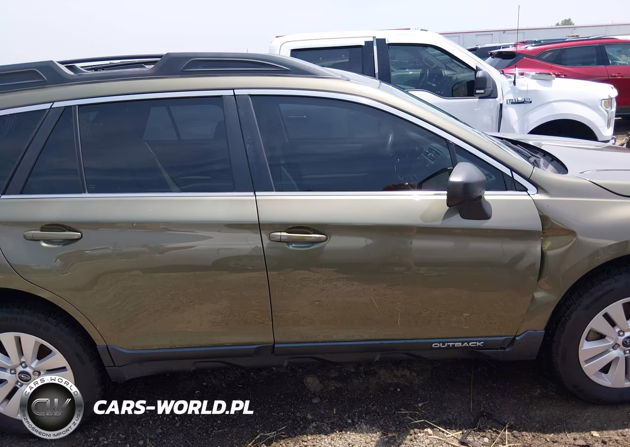 2018 Subaru Outback 2.5I VIN:4S4BSAAC6J3353324 - 13