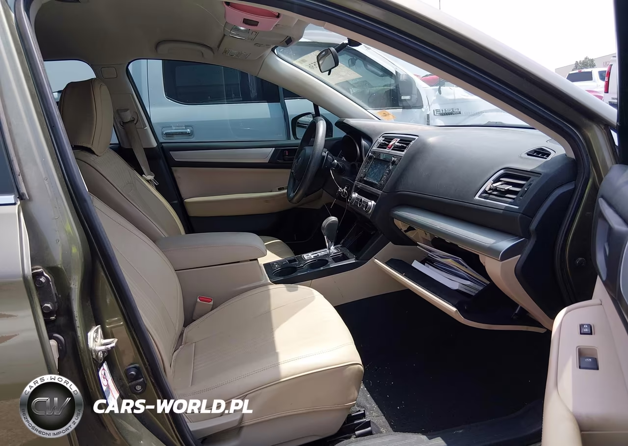 2018 Subaru Outback 2.5I VIN:4S4BSAAC6J3353324 - 5