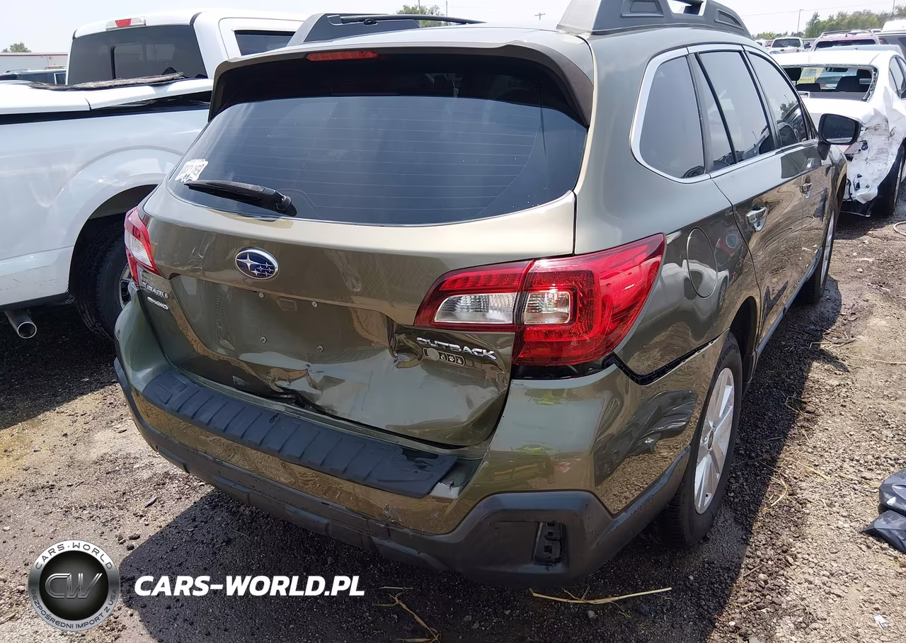 2018 Subaru Outback 2.5I VIN:4S4BSAAC6J3353324 - 6