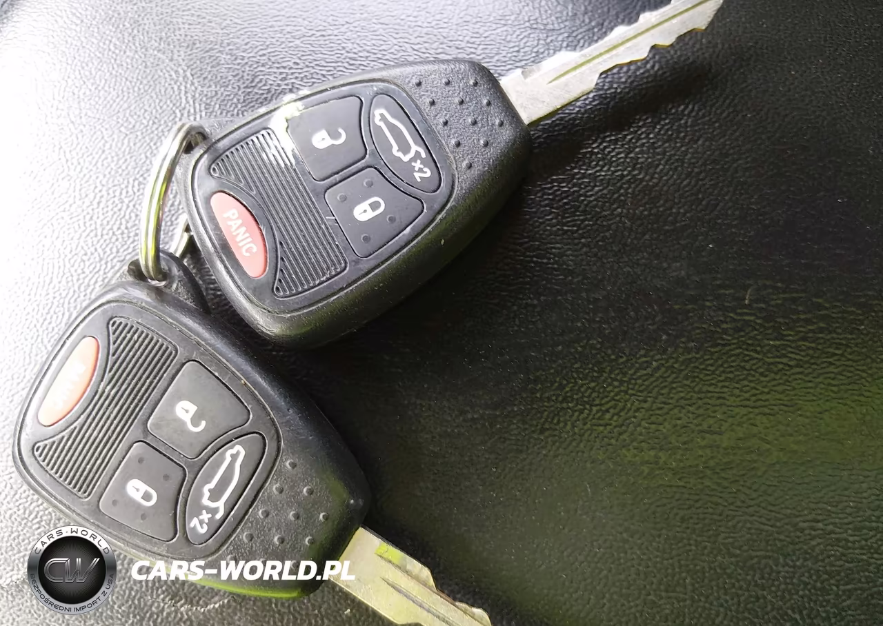 2014 Chrysler 200 Touring VIN:1C3CCBBG3EN195522 - 11