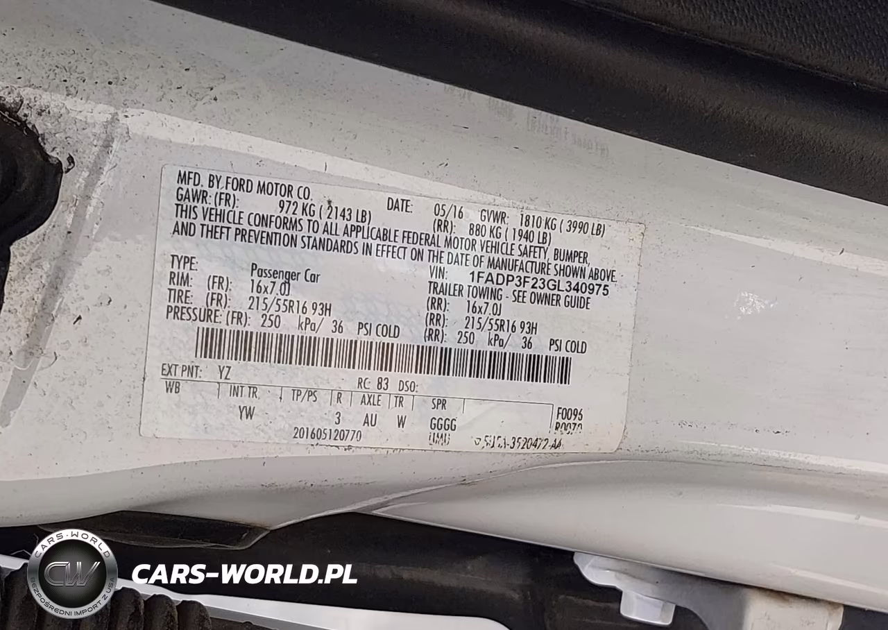 2016 Ford Focus Se VIN:1FADP3F23GL340975 - 9