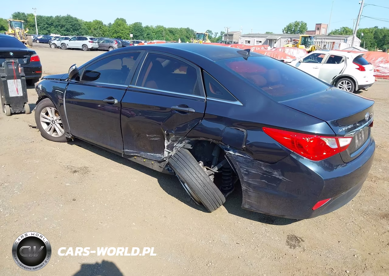 2014 Hyundai Sonata Gls VIN:5NPEB4AC6EH919365 - 3