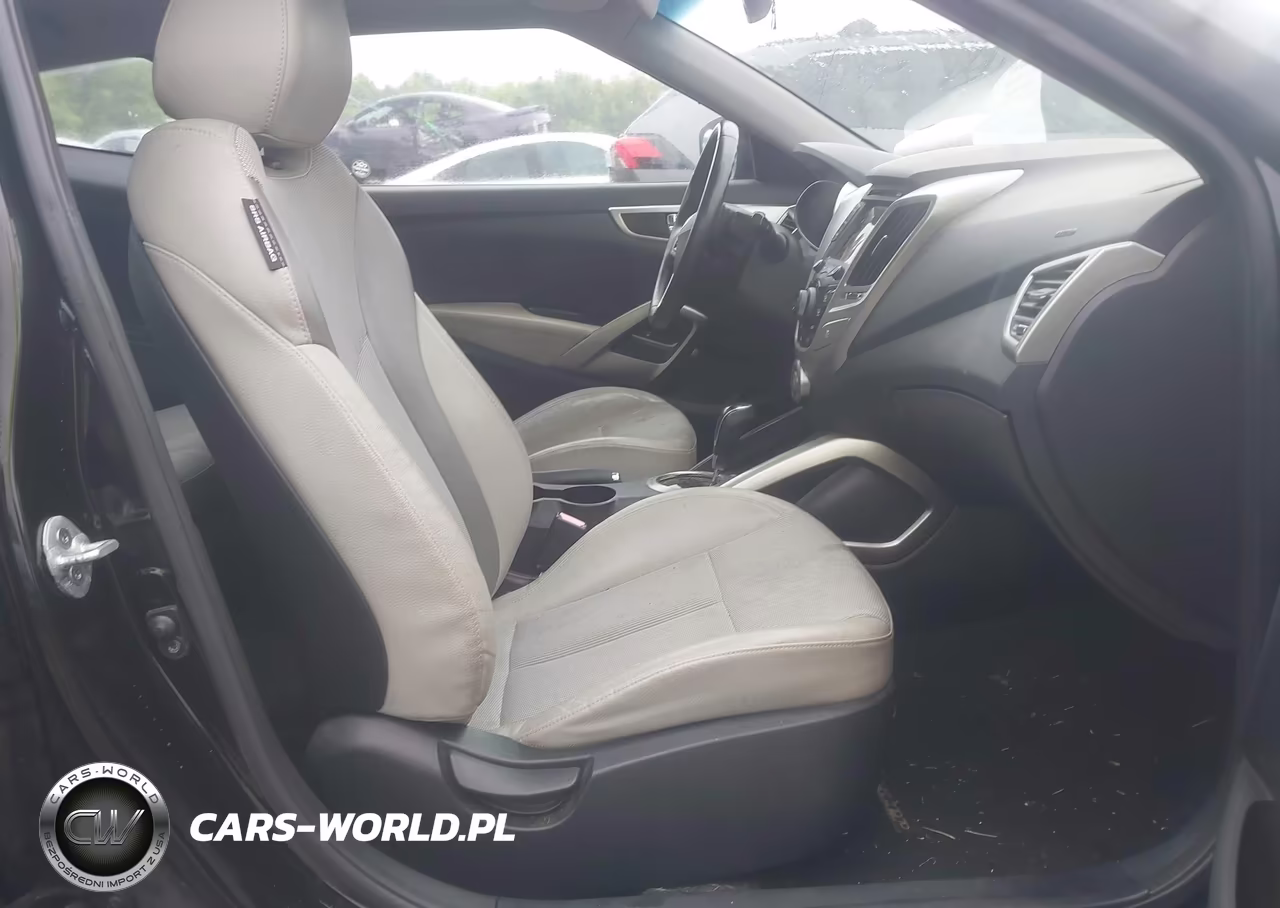2013 Hyundai Veloster Base W-Gray VIN:KMHTC6AD5DU101084 - 5