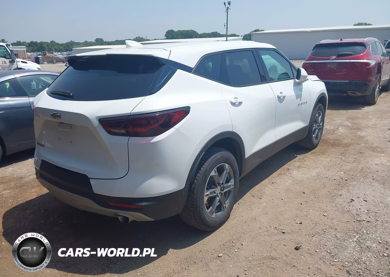 2025 Chevrolet Blazer Fwd 2Lt VIN:3GNKBCR43SS155378 - 4