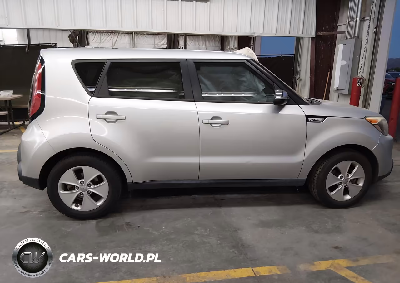 2014 Kia Soul + VIN:KNDJP3A53E7710701 - 13
