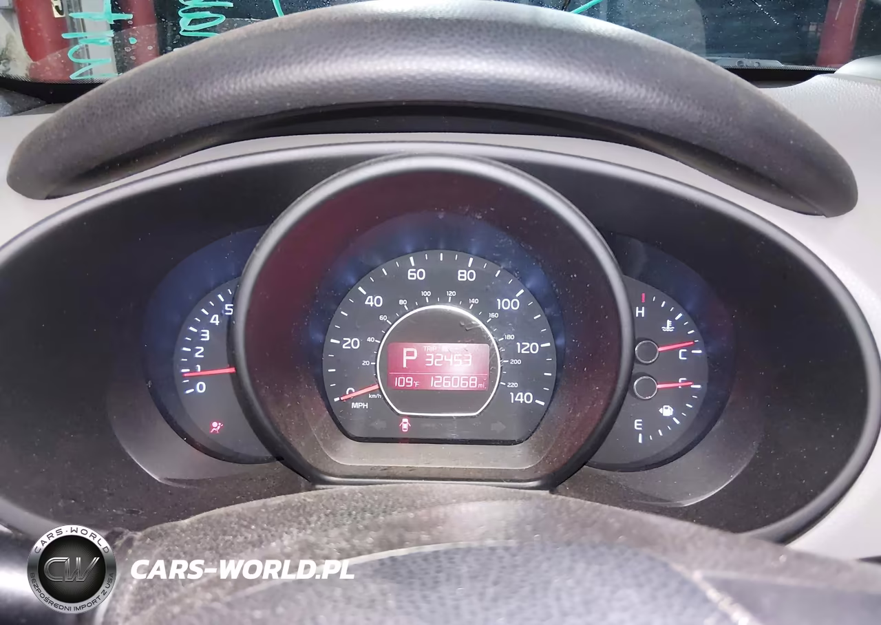 2014 Kia Soul + VIN:KNDJP3A53E7710701 - 7