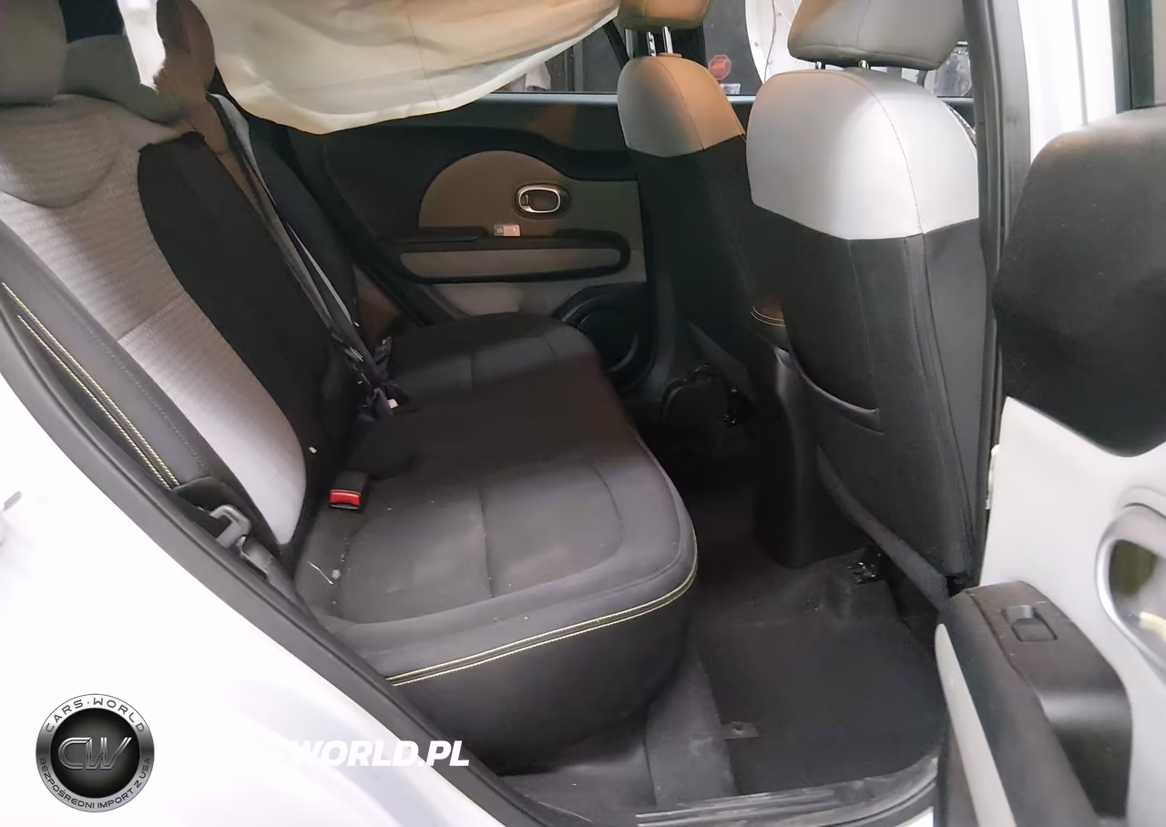 2014 Kia Soul + VIN:KNDJP3A53E7710701 - 8