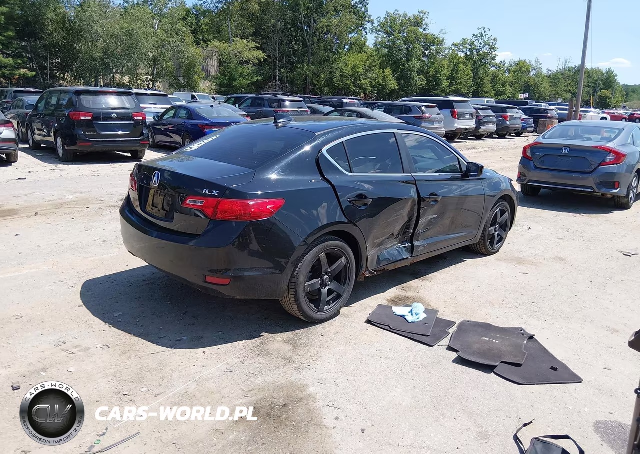 2013 Acura Ilx 2.0L VIN:19VDE1F75DE006086 - 4