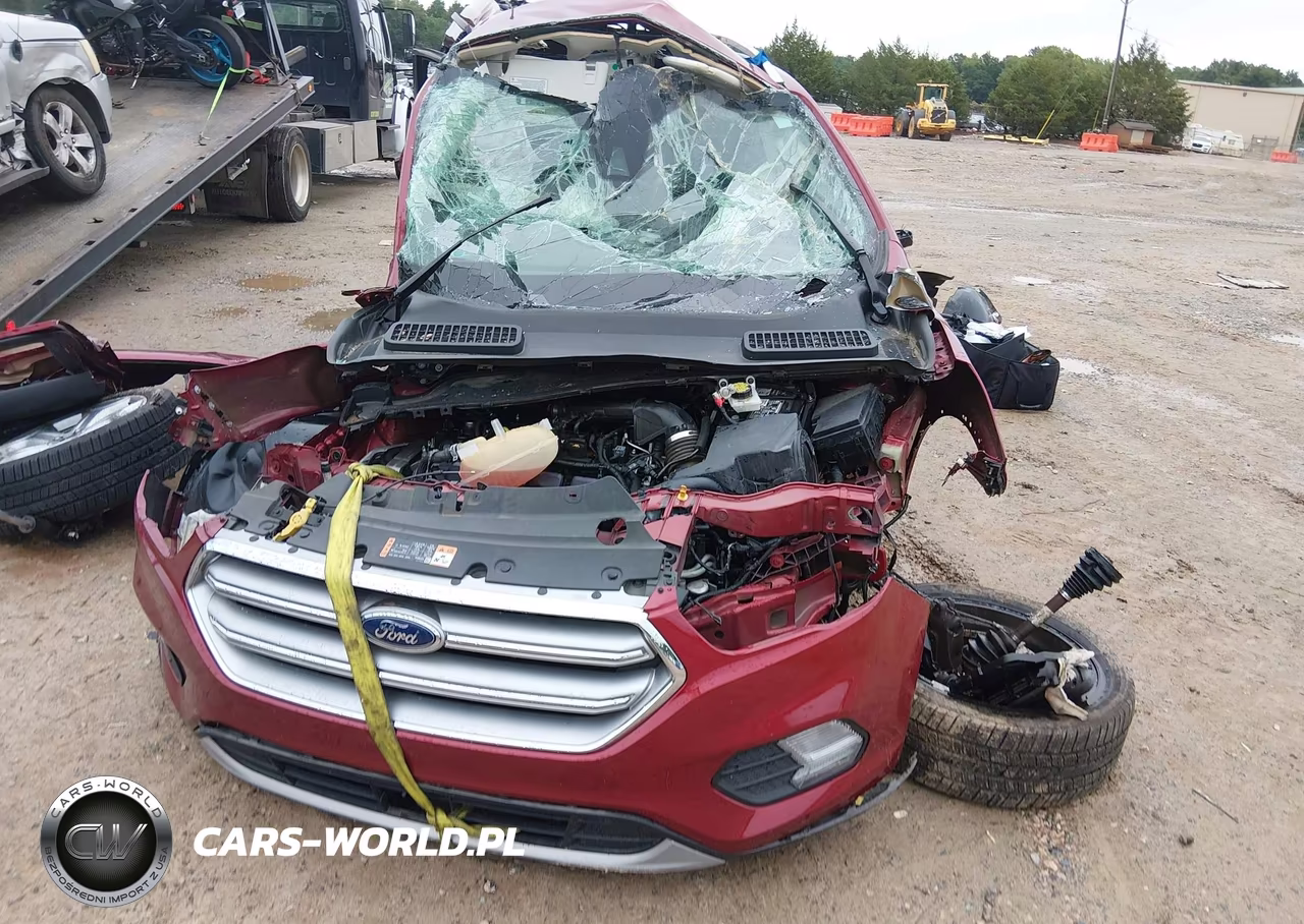 2017 Ford Escape Titanium VIN:1FMCU0J93HUB73266 - 12
