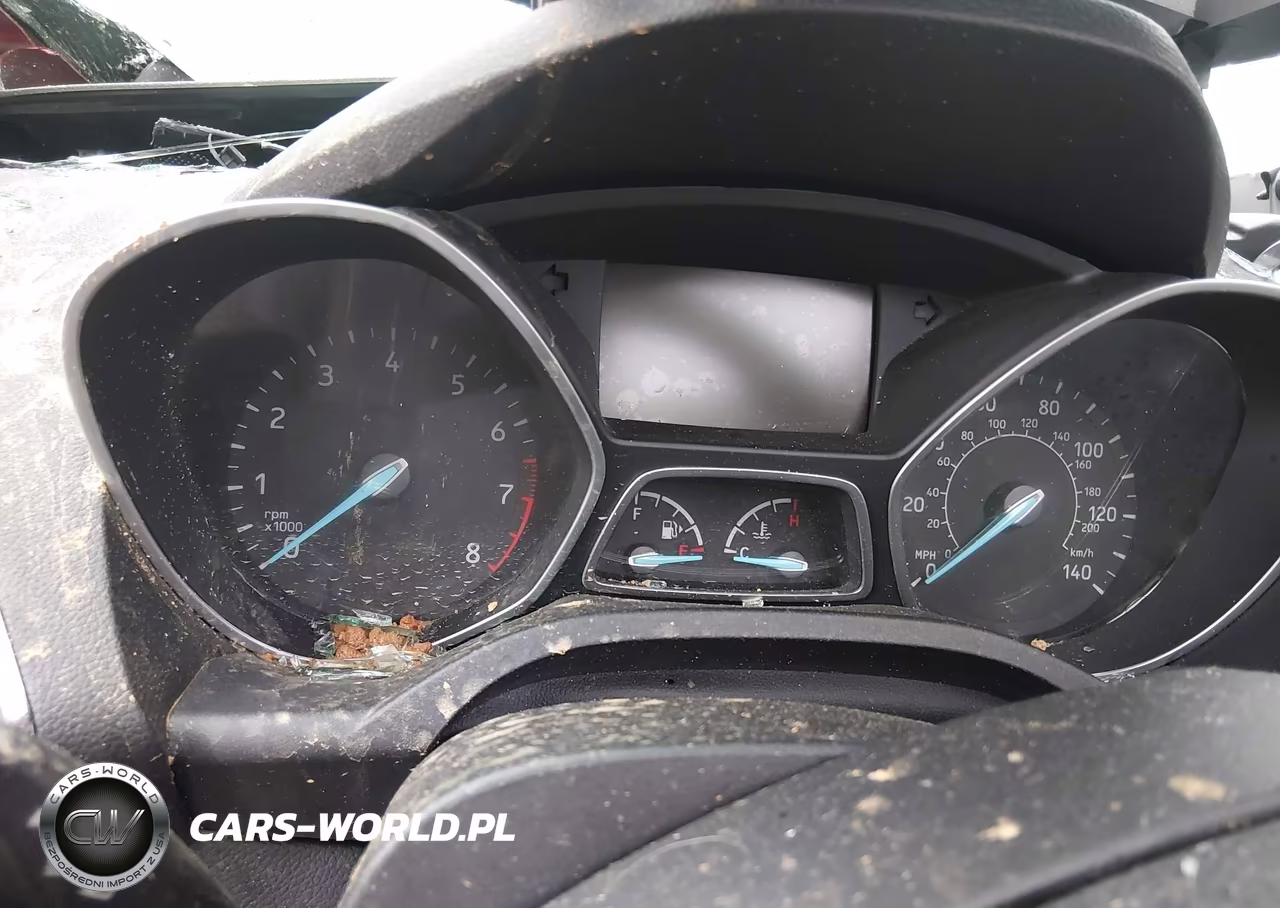 2017 Ford Escape Titanium VIN:1FMCU0J93HUB73266 - 15