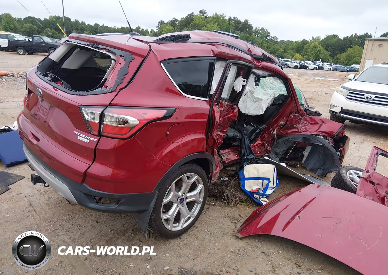 2017 Ford Escape Titanium VIN:1FMCU0J93HUB73266 - 4