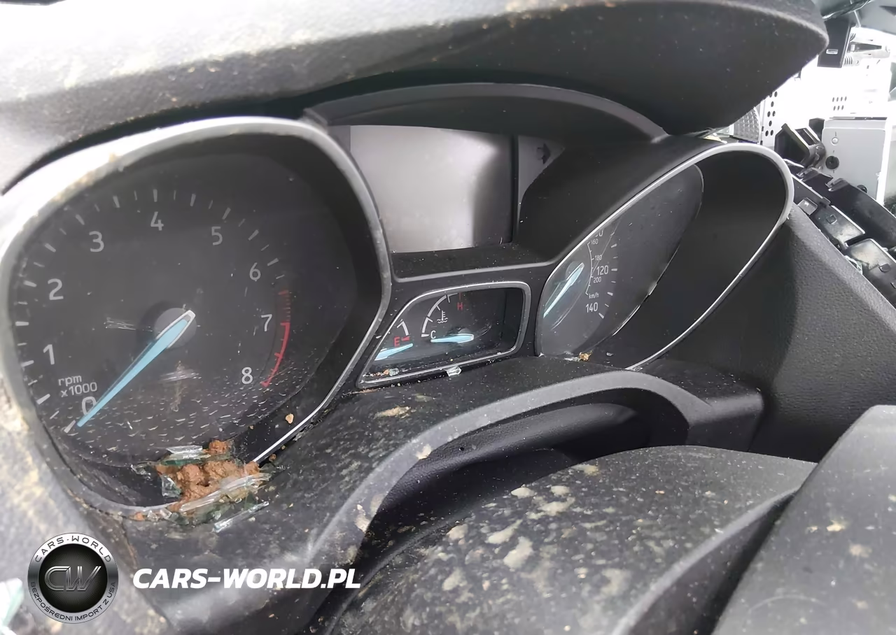 2017 Ford Escape Titanium VIN:1FMCU0J93HUB73266 - 7