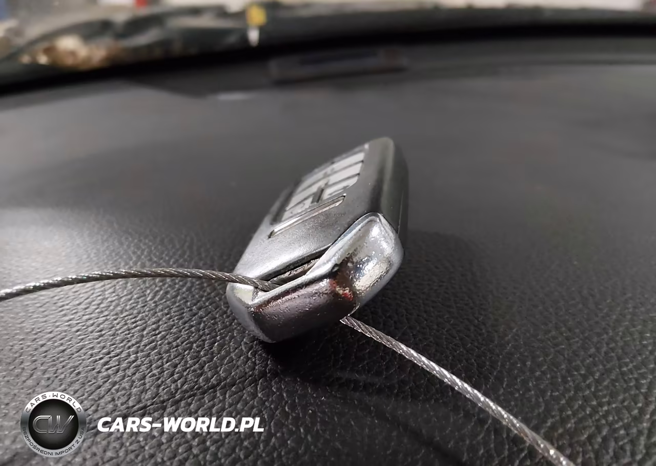 2017 Honda Accord Hybrid Ex-L VIN:JHMCR6F5XHC013677 - 11