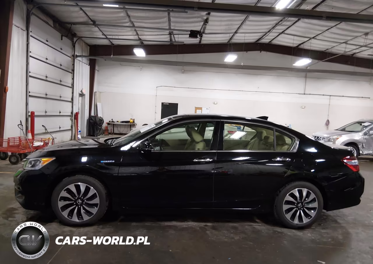 2017 Honda Accord Hybrid Ex-L VIN:JHMCR6F5XHC013677 - 14