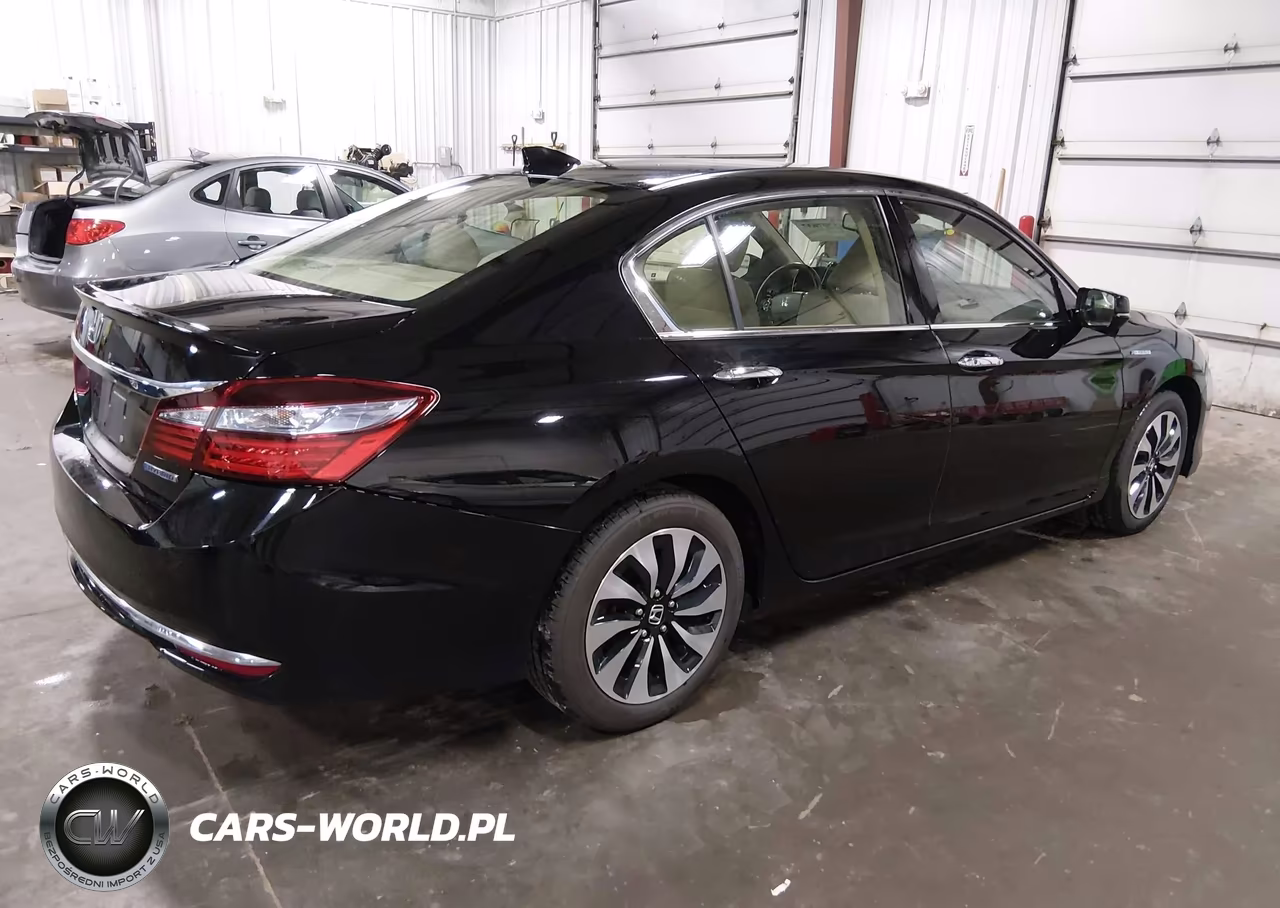2017 Honda Accord Hybrid Ex-L VIN:JHMCR6F5XHC013677 - 4